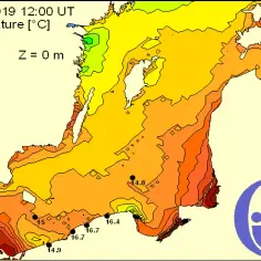 Temperatura wody w Bałtyku 2025: kiedy najlepsza na kąpiel morską?