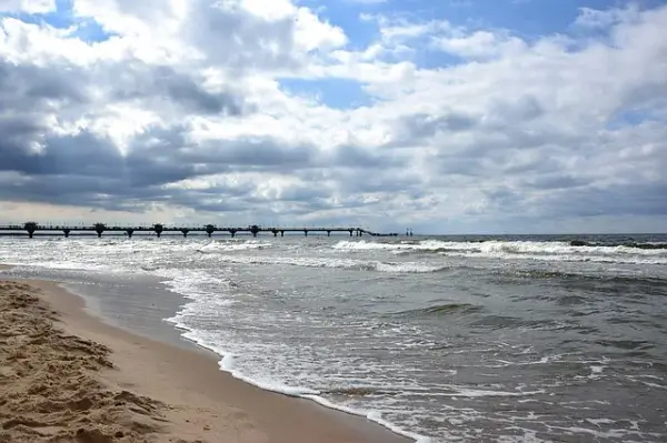 Aktualna temperatura wody w Bałtyku - ile stopni ma woda?