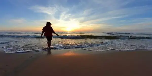 Najczystsza woda w Bałtyku: 7 polskich plaż z krystalicznie czystą wodą